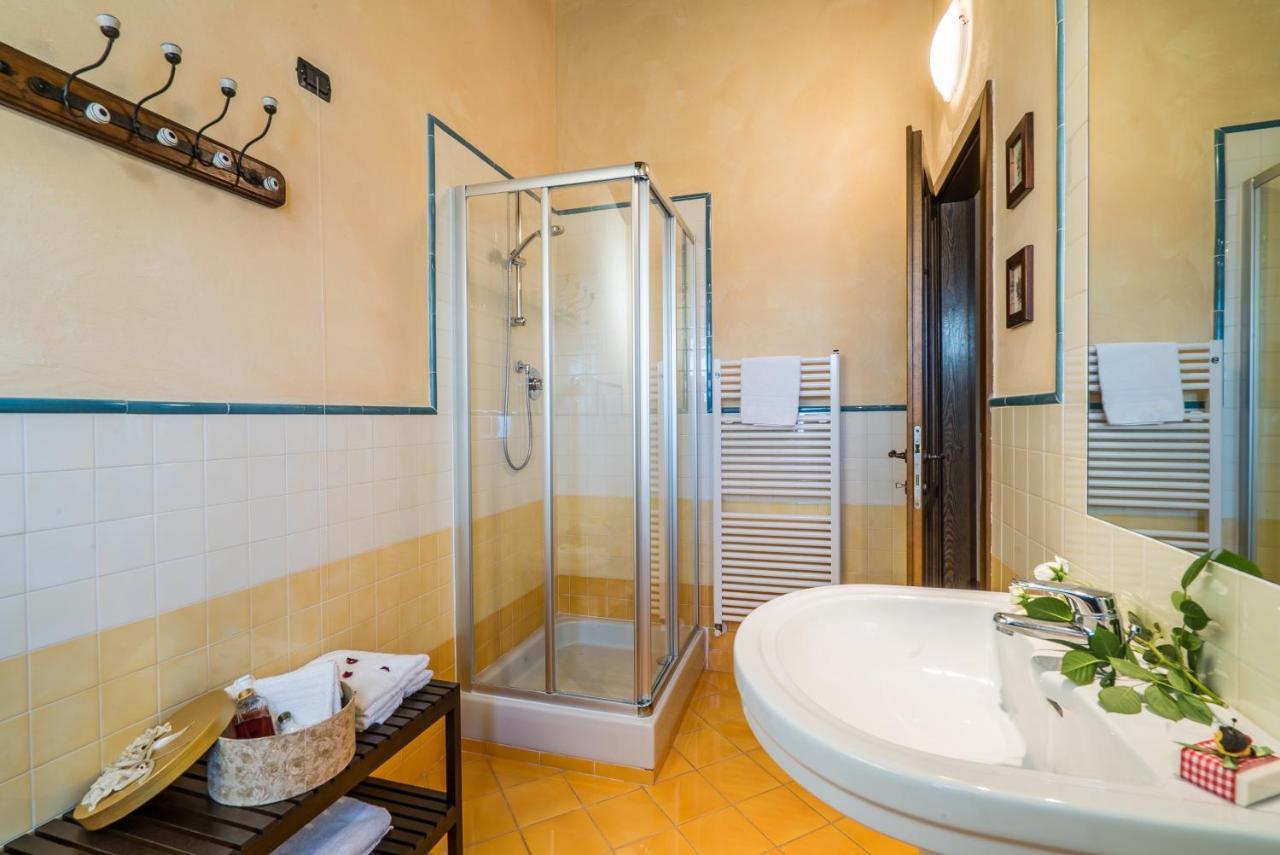 Agriturismo I Colli Монтайоне Екстер'єр фото